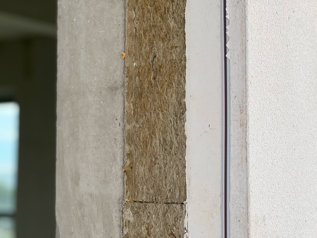 CIR-PREFA-produit-mur-double-peau-beton-prefabrique4 1