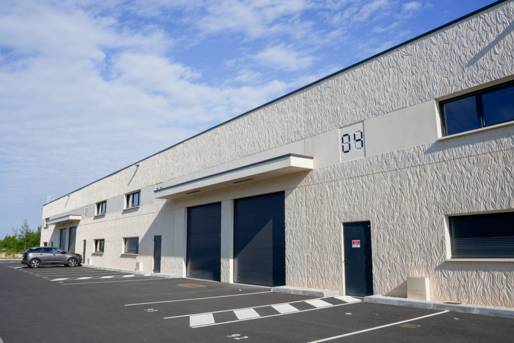 Pique_Tuile_St_Germain_du_Puch_réalisation_CIR_PREFA_locaux_activités_25