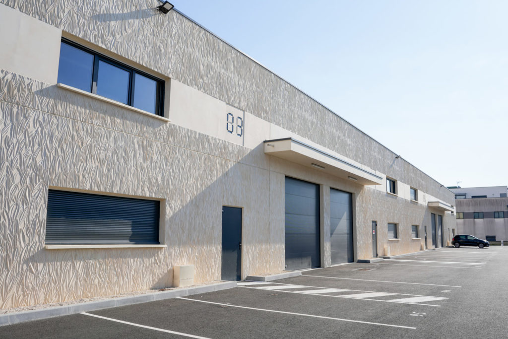 Pique_Tuile_St_Germain_du_Puch_réalisation_CIR_PREFA_locaux_activités_36