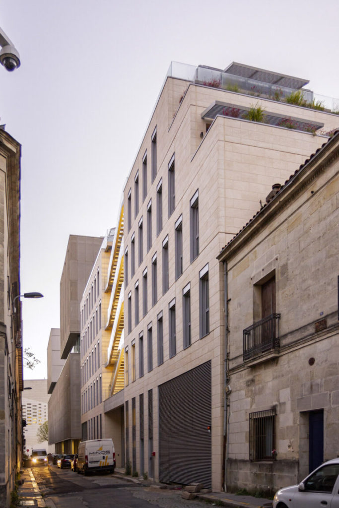 Upsilon_Bordeaux_réalisation_immeuble_mixte_bureaux_logements_CIR_PREFA_HOBO1